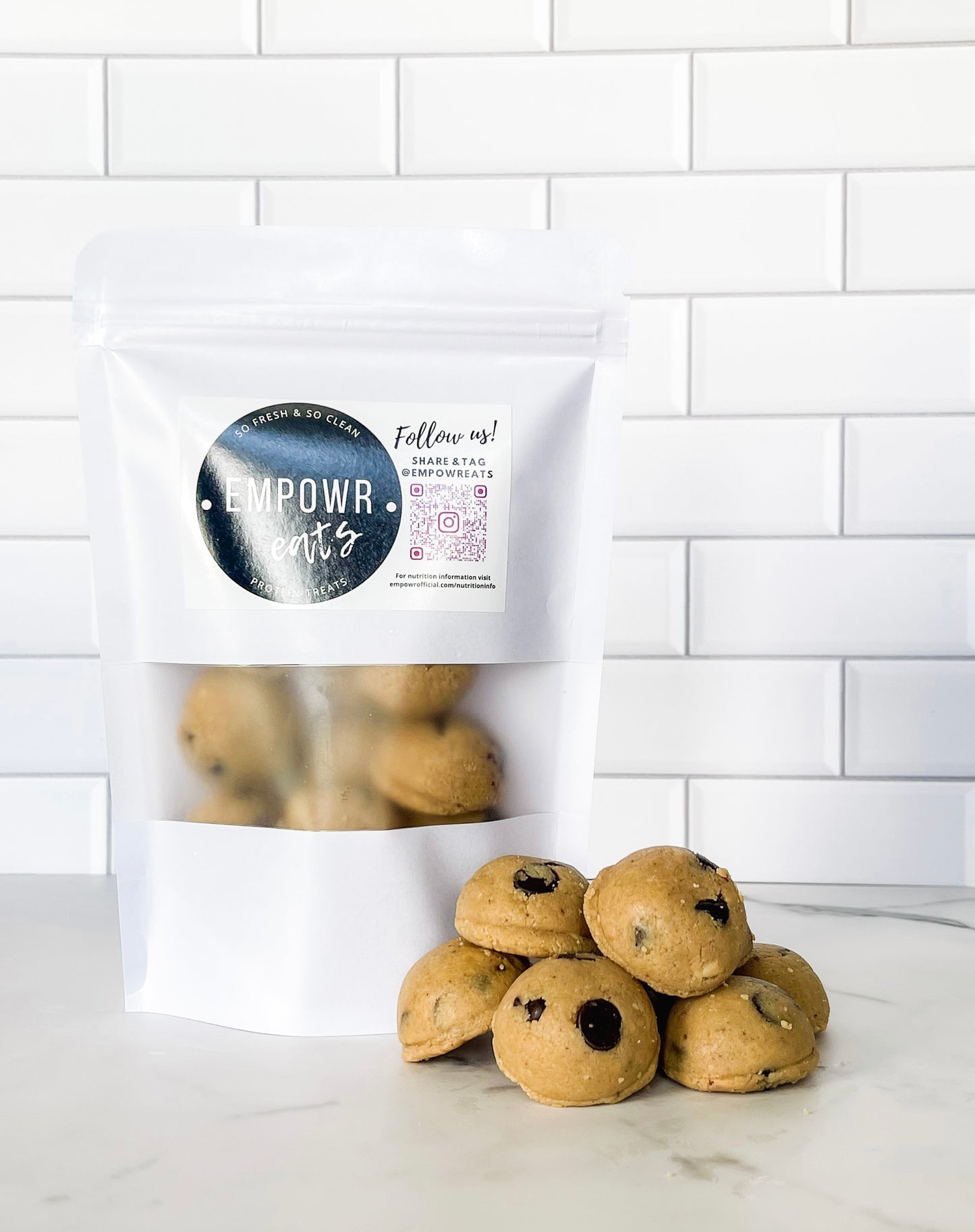 Peanut Butter Chocolate Chip Protein Bites