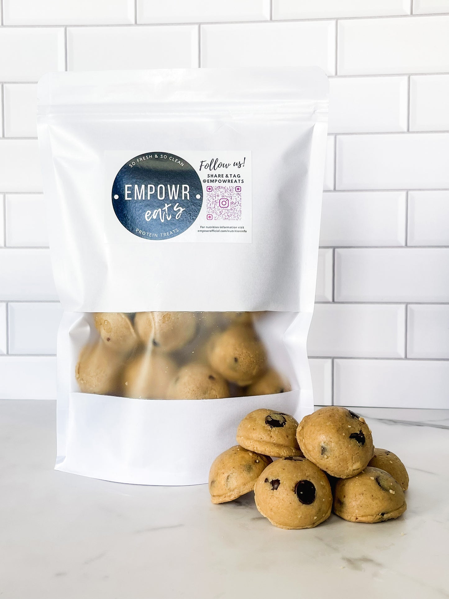 Peanut Butter Chocolate Chip Protein Bites