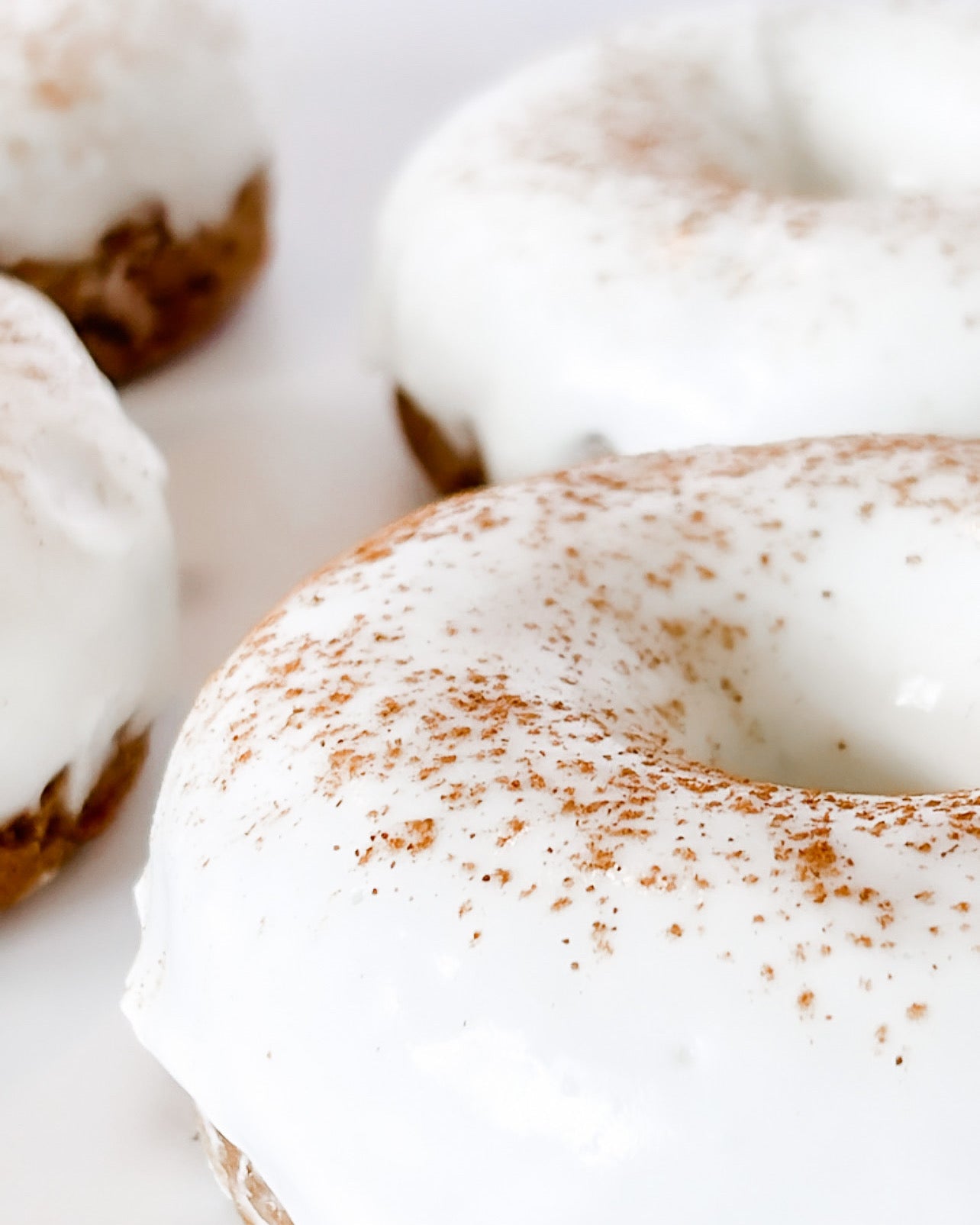 Spice Cake Protein Donuts